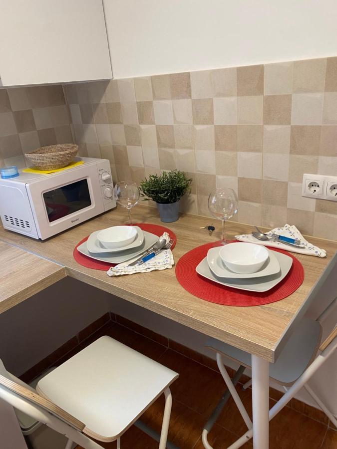 Habitaciones Con Bano Y Cocina Privada บาเลนเซีย ภายนอก รูปภาพ