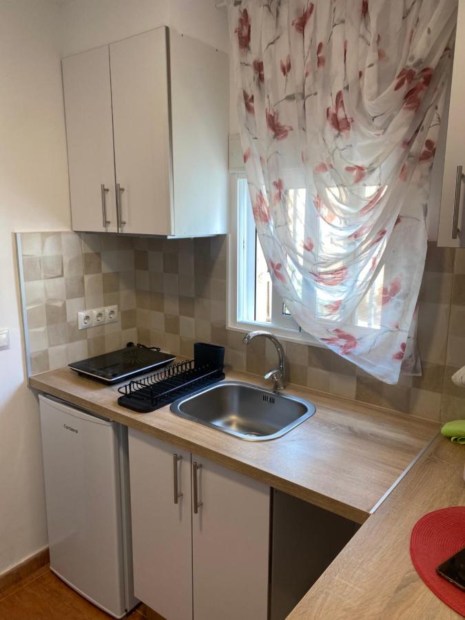 Habitaciones Con Bano Y Cocina Privada บาเลนเซีย ภายนอก รูปภาพ