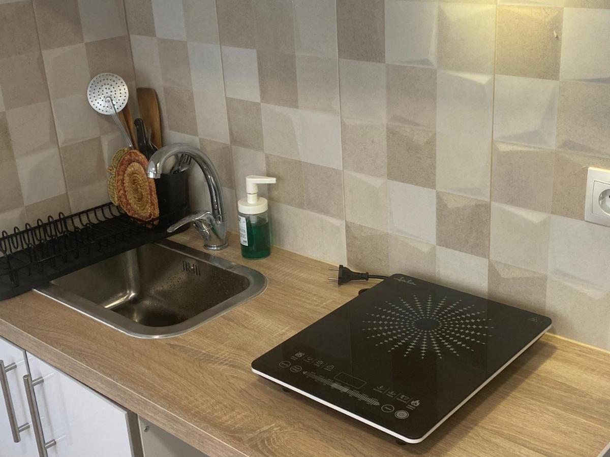 Habitaciones Con Bano Y Cocina Privada บาเลนเซีย ภายนอก รูปภาพ